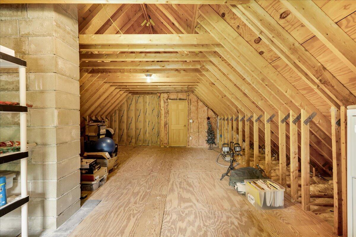 21 Bowling Green Lane Belfast, ME 04915 - Photo 45 of 98 43-21 Bowling Green Ln (41 of 97)