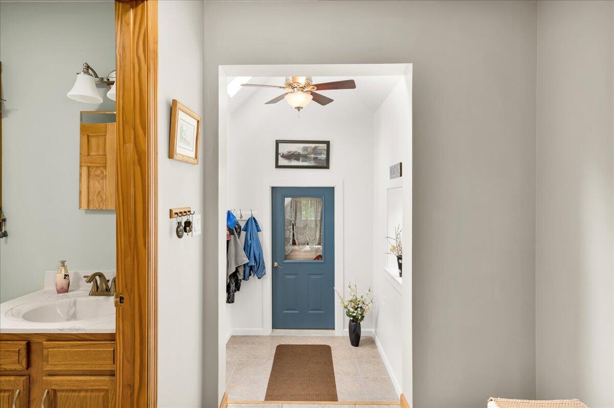 21 Bowling Green Lane Belfast, ME 04915 - Photo 5 of 98 03-21 Bowling Green Ln (2 of 97)