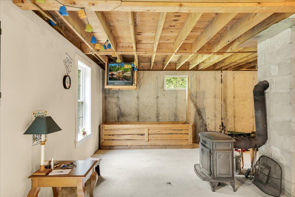 21 Bowling Green Lane Belfast, ME 04915 - Photo 53 of 98 51-21 Bowling Green Ln (49 of 97)