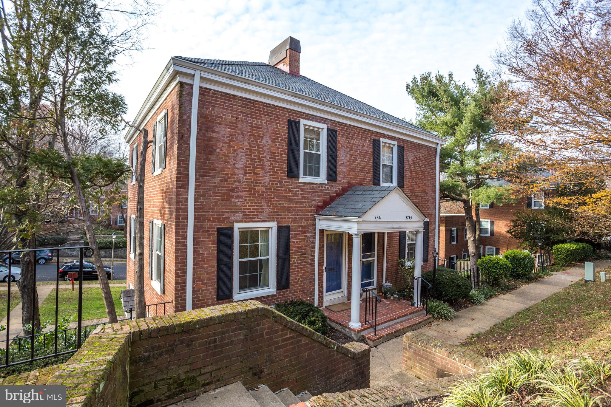 2741 South Buchanan Street Arlington, VA 22206 - Photo 2 of 23 2741 S BUCHANAN ST