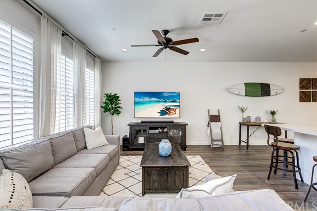 47 Prominence Lake Forest, CA 92630 - Photo 13 of 44