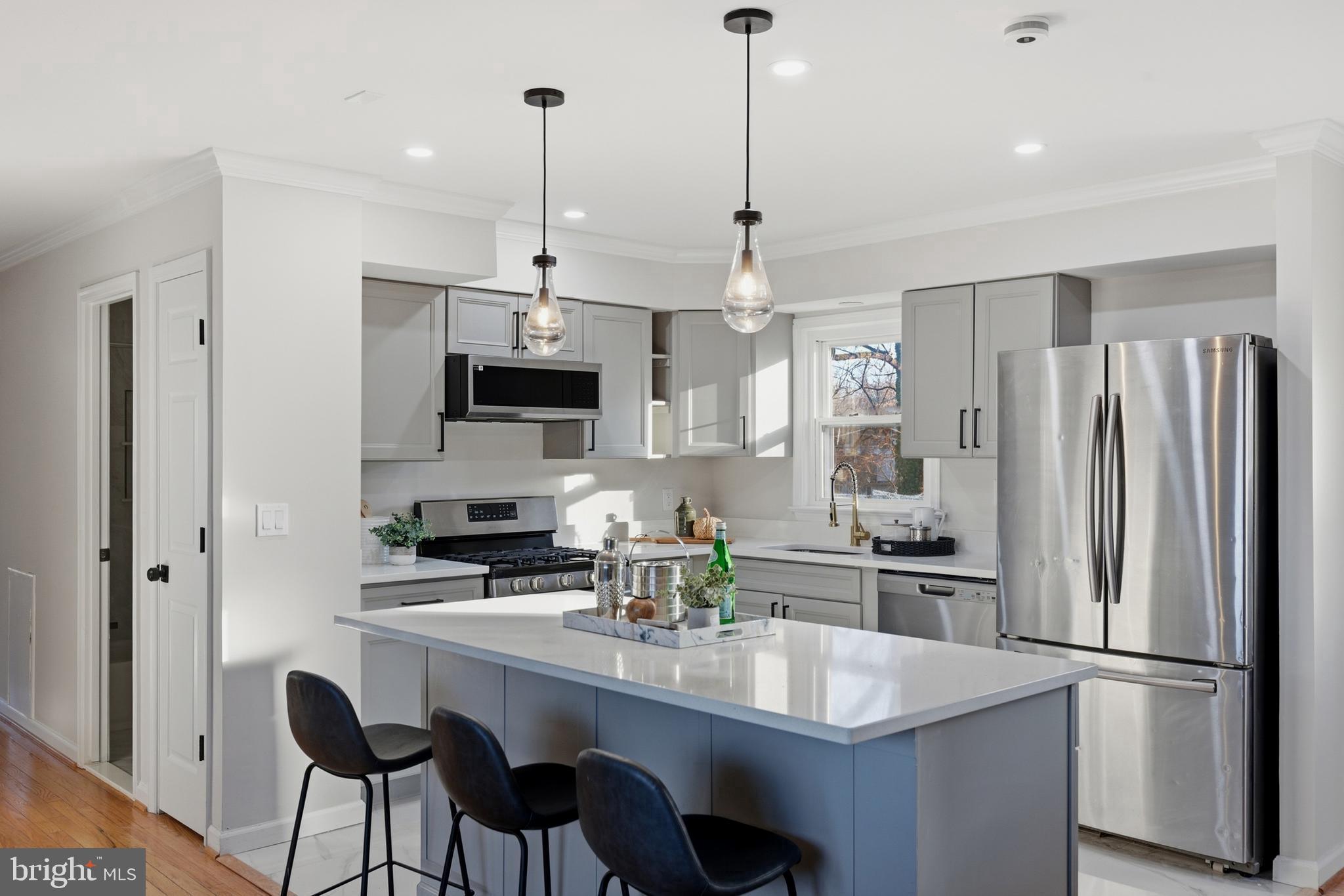 709 Quarry Avenue Capitol Heights, MD 20743 - Photo 13 of 43 Main Level Kitchen