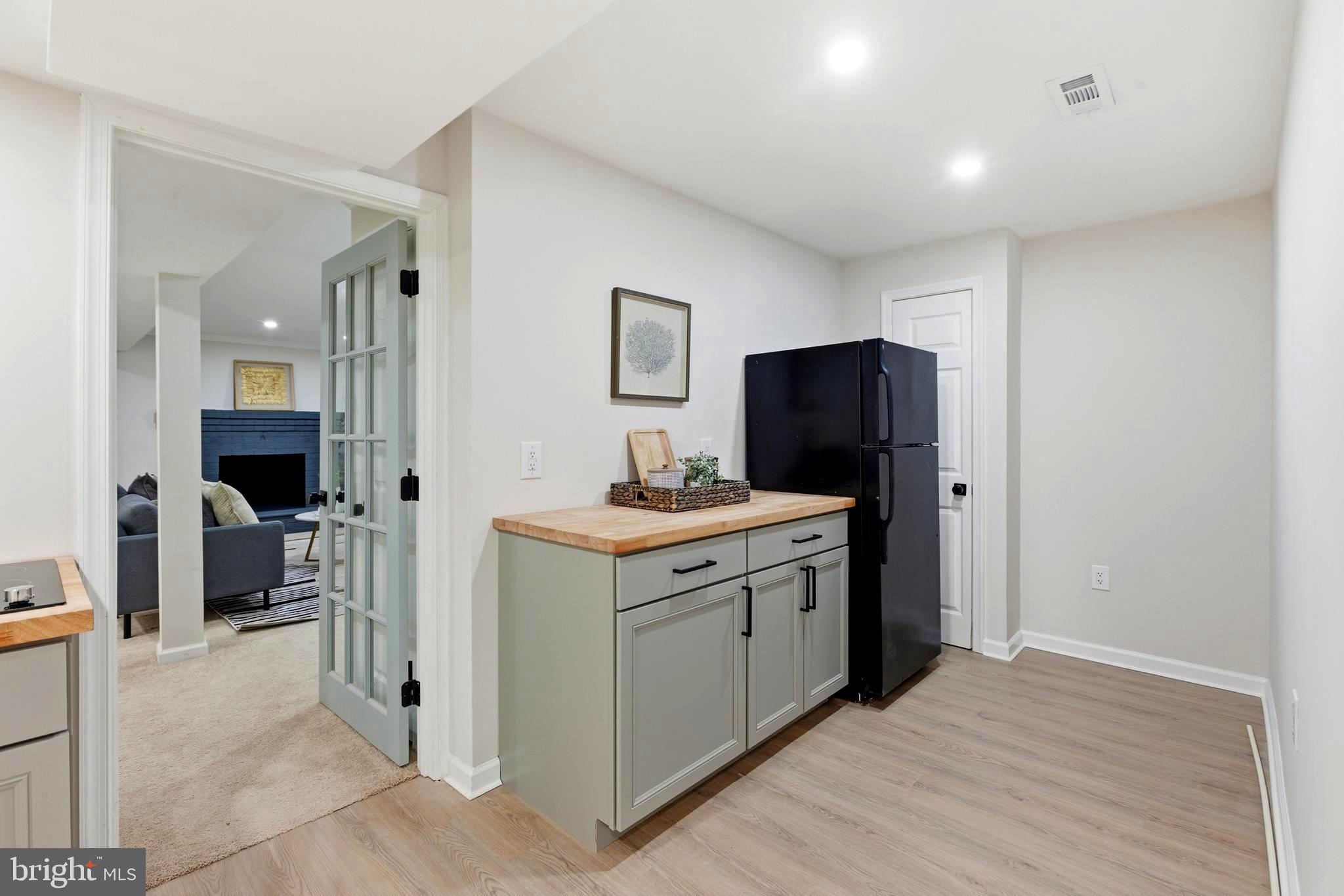 709 Quarry Avenue Capitol Heights, MD 20743 - Photo 33 of 43 Lower Level Kitchenette In-law suite
