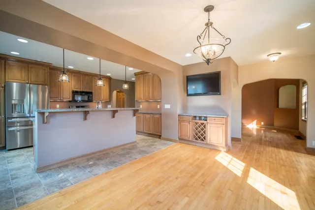 $799,900 | N1572 County Road West, Ashford, WI 53010