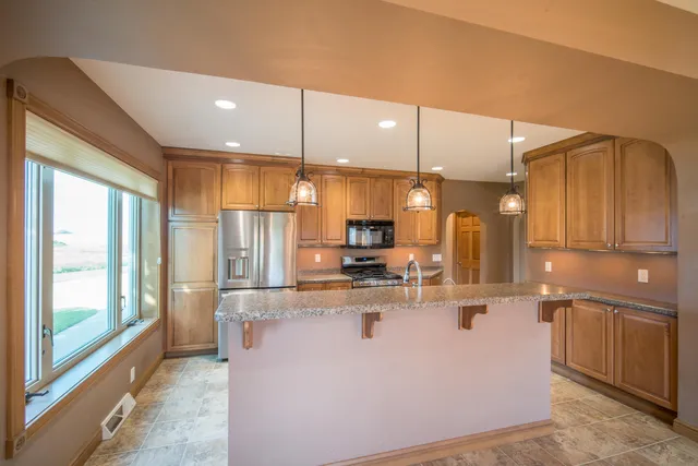 $799,900 | N1572 County Road West, Ashford, WI 53010