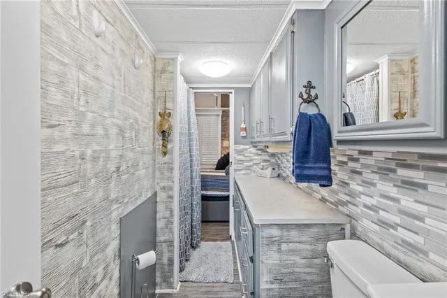 $185,900 | 123 Grand View Drive, New London, NC 28127