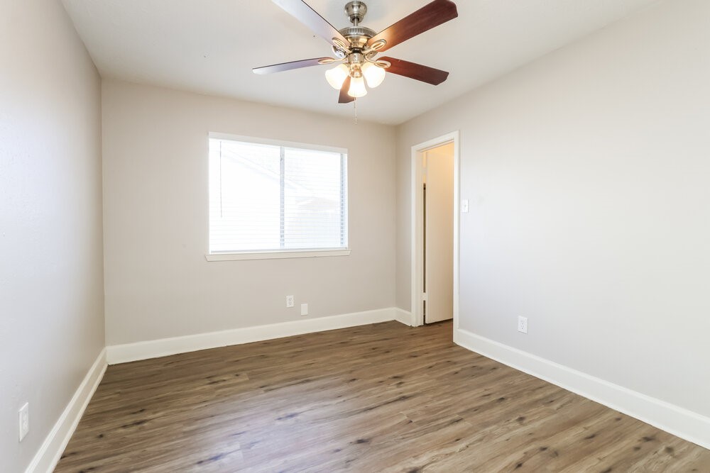 7526 Shoshone Drive Baytown, TX 77521 - Photo 13 of 16