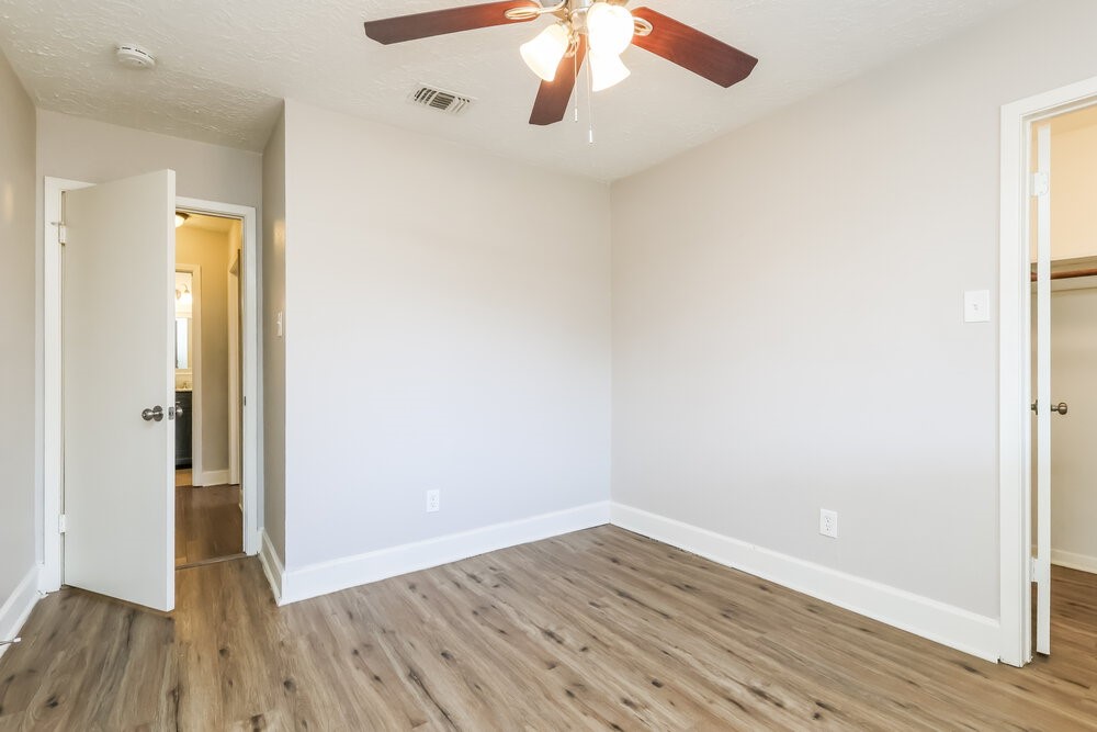 7526 Shoshone Drive Baytown, TX 77521 - Photo 14 of 16