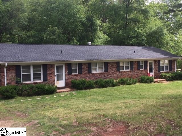 175 Sandifer Road Spartanburg, SC 29303 - Photo 1 of 16