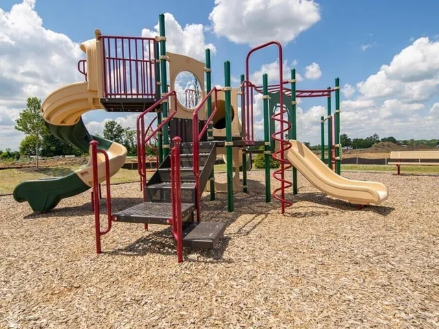 $314,900 | 6163 Rhinecliff Drive, Whitestown, IN 46075