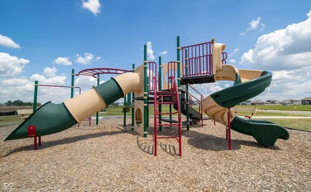 $314,900 | 6163 Rhinecliff Drive, Whitestown, IN 46075