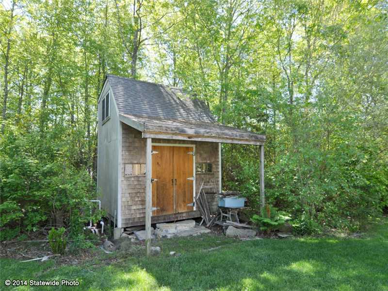 450 Lake Road Tiverton, RI 02878 - Photo 16 of 25 Yard/Garden.