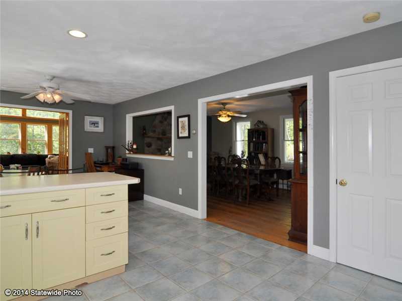 450 Lake Road Tiverton, RI 02878 - Photo 7 of 25 Kitchen.