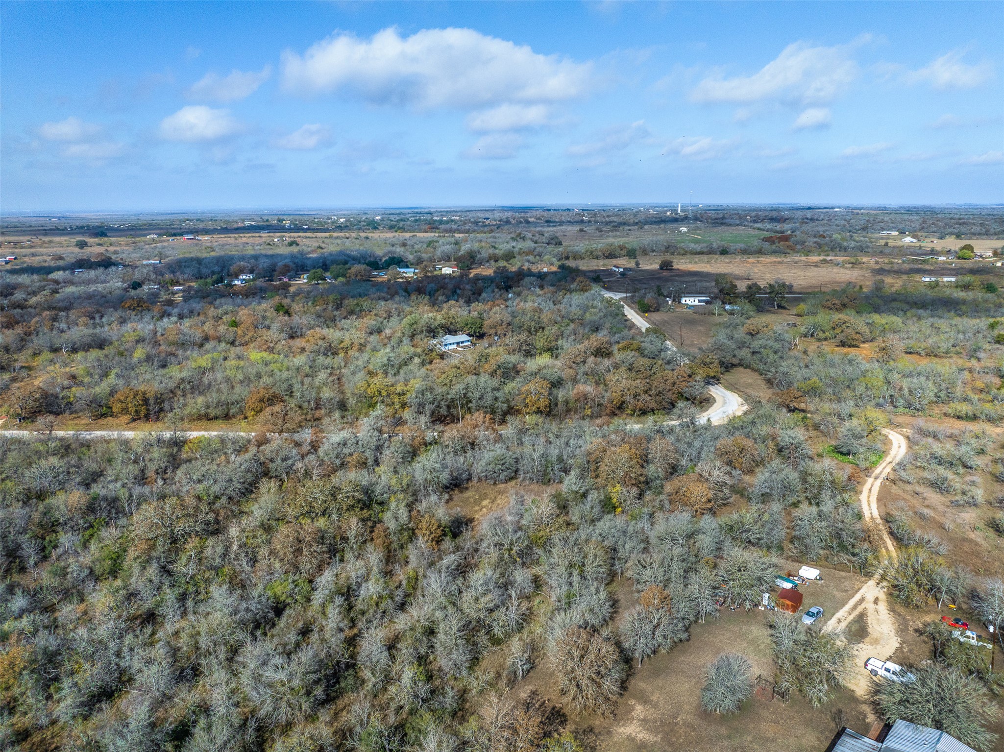 840 Bugtussle Lane Luling, TX 78648 - Photo 11 of 12 an aerial view of multiple house