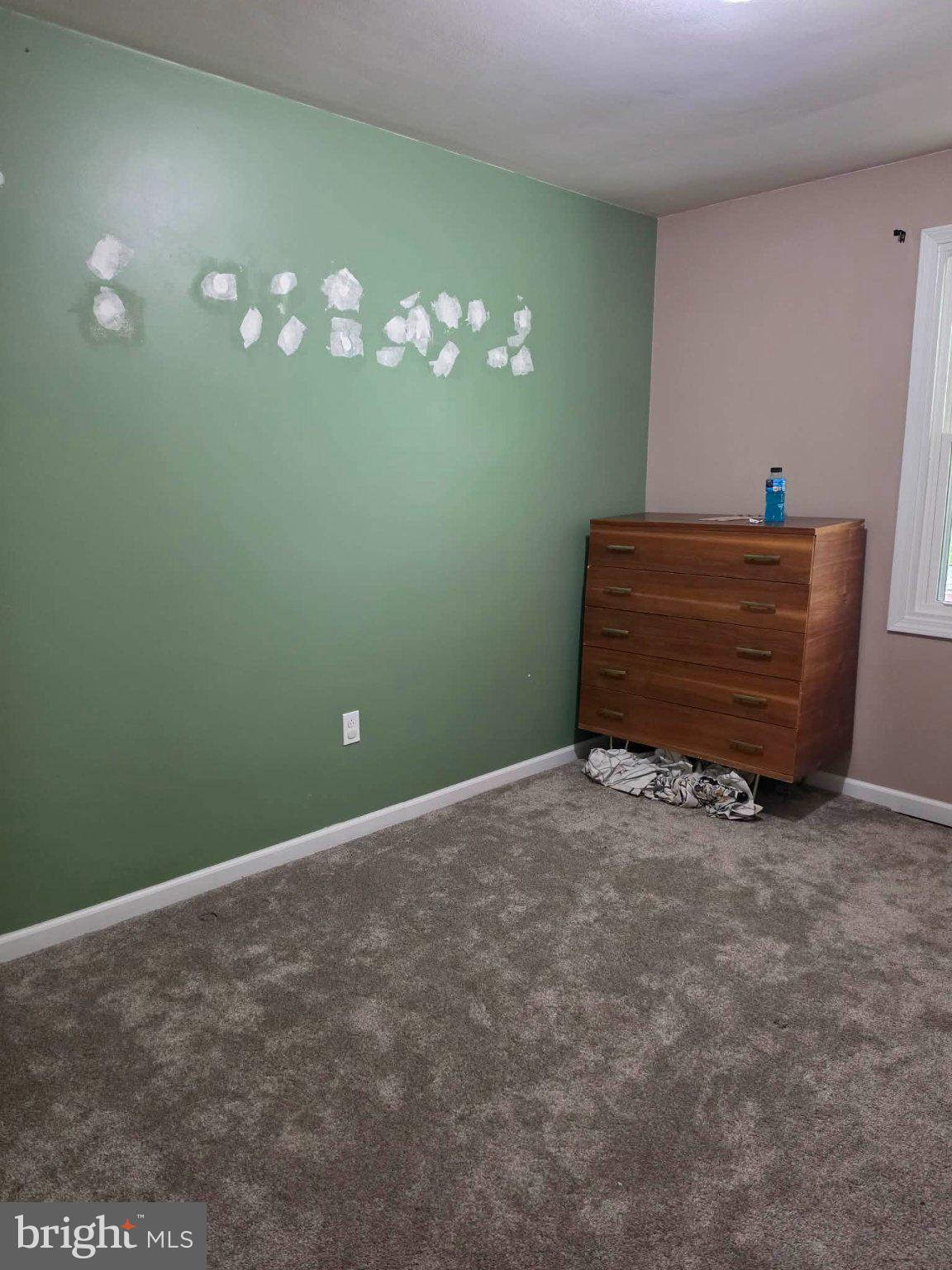 11275 Raystown Road Huntingdon, PA 16652 - Photo 17 of 29 Freshly painted room with potential charm.