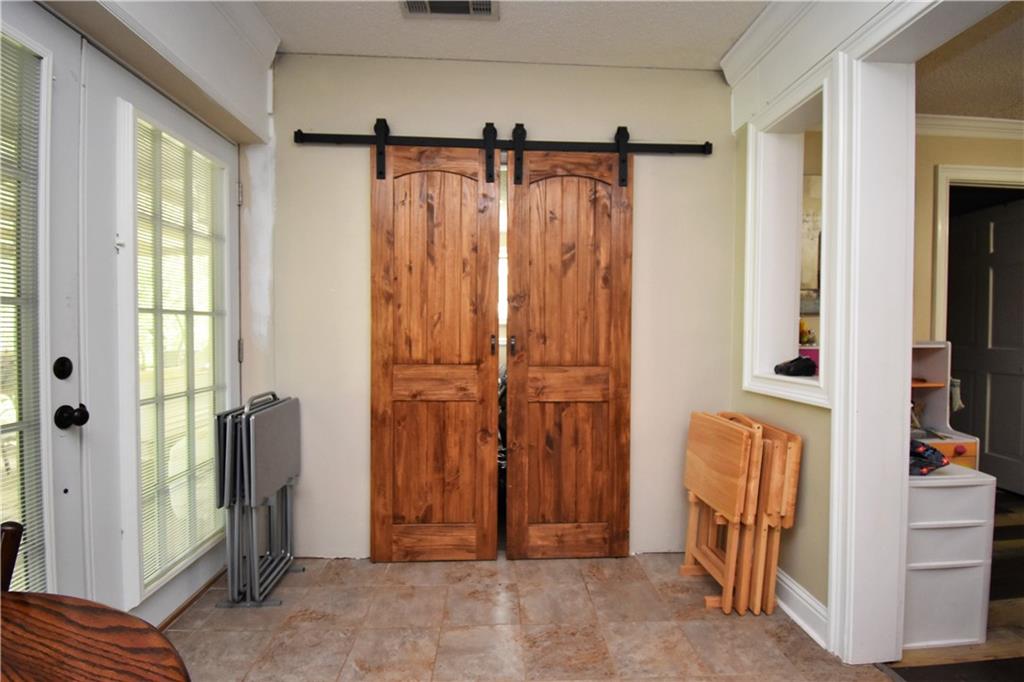 919 Lake Road Dry Prong, LA 71423 - Photo 11 of 38 Gallery Image 11