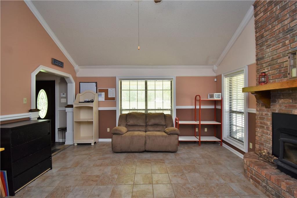 919 Lake Road Dry Prong, LA 71423 - Photo 3 of 38 Gallery Image 3