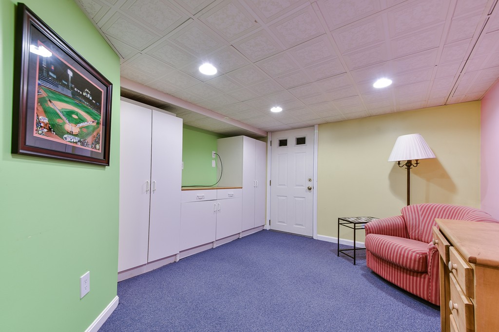 95 Shaw Farm Road Holliston, MA 01746 - Photo 26 of 30 Gallery Image 26