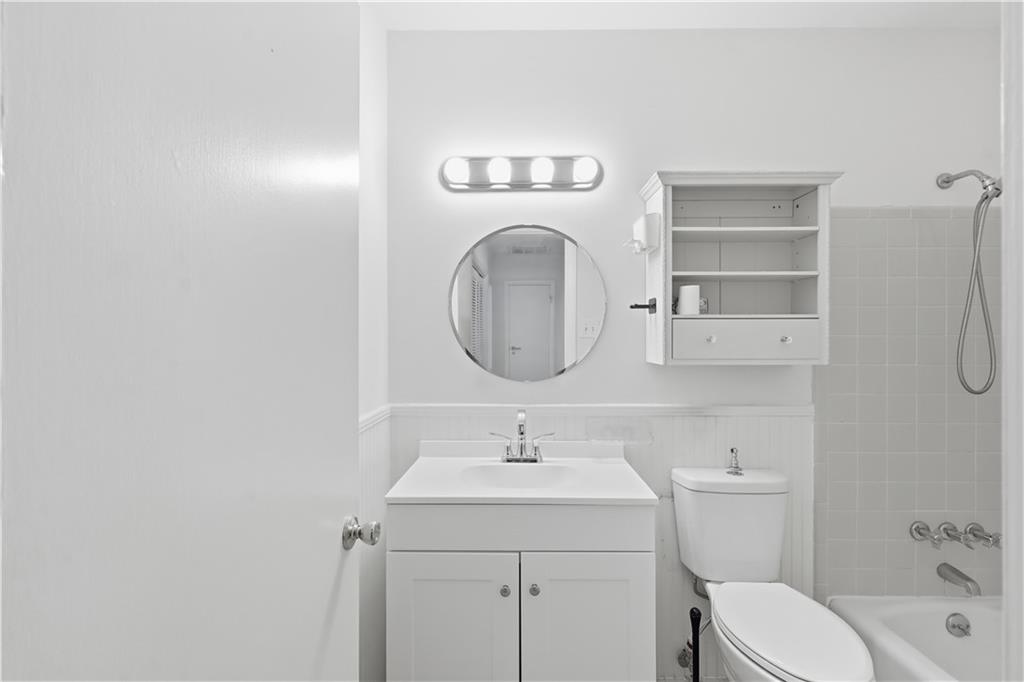 773 Houston Mill Road Northeast, Unit 4 Atlanta, GA 30329 - Photo 14 of 28 Gallery Image 14