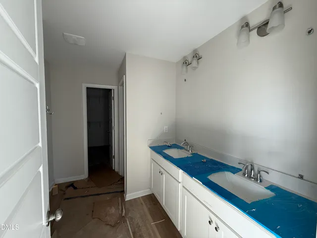 $319,706 | 30 East Emily Gardens Drive, Selma, NC 27576