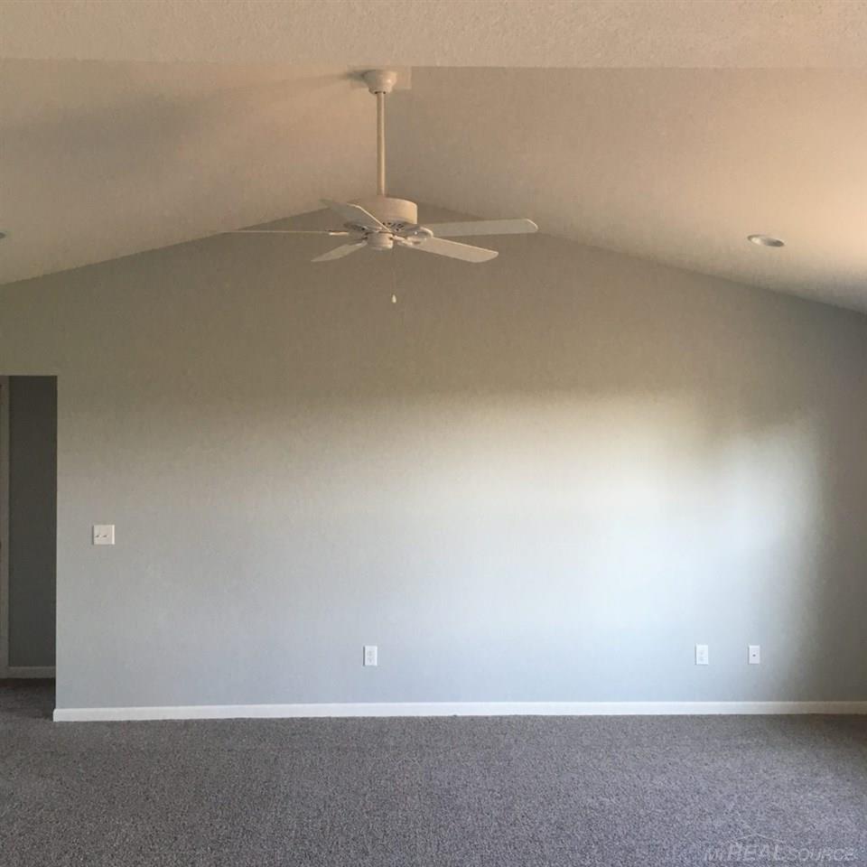 12500 Todd Road Ida, MI 48140 - Photo 6 of 12 31320056-5.JPG