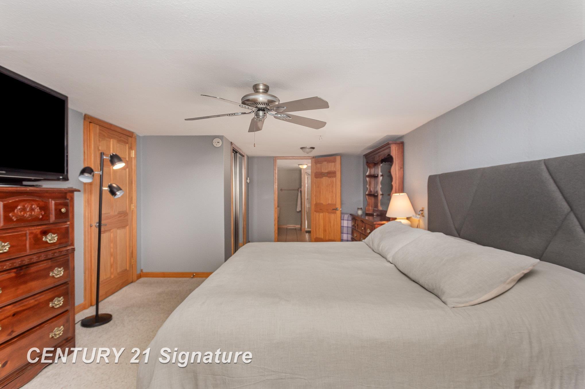 376 North Burns Road Bay City, MI 48708 - Photo 17 of 34 50140718-9740ea92-ace4-427e-91a8-4f880af96b57.JPG