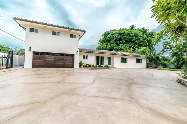 $11,000 | 2275 Southwest 44th Street, Fort Lauderdale, FL 33312