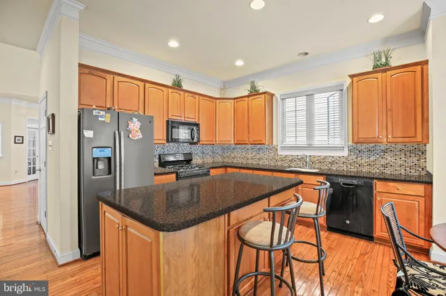 $949,900 | 225 Shadow Glen Court, Gaithersburg, MD 20878