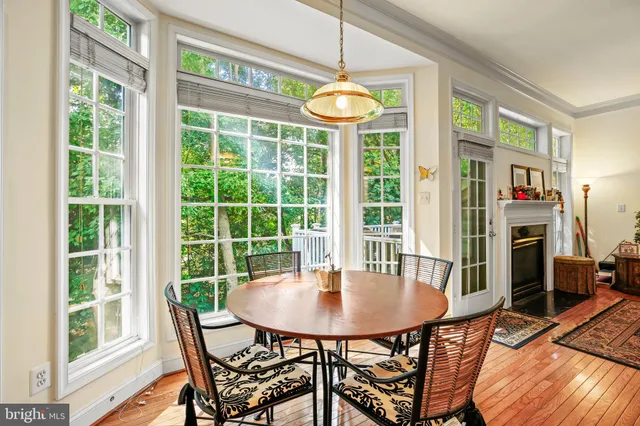 $949,900 | 225 Shadow Glen Court, Gaithersburg, MD 20878