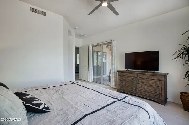 $1,000,000 | 19475 North Grayhawk Drive, Unit 1046, Scottsdale, AZ 85255