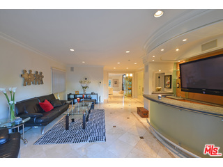 204 Foothill Road Beverly Hills, CA 90210 - Photo 15 of 37 Gallery Image 15