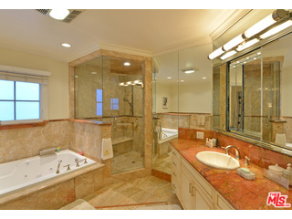 204 Foothill Road Beverly Hills, CA 90210 - Photo 23 of 37 Gallery Image 23