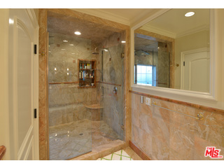 204 Foothill Road Beverly Hills, CA 90210 - Photo 28 of 37 Gallery Image 28