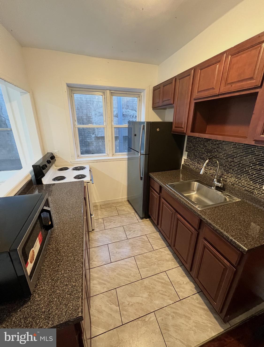 2859 North 22nd Street, Unit 2 Philadelphia, PA 19132 - Photo 7 of 8