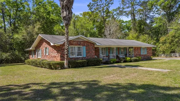 $220,000 | 639 South Wayne Street, Jesup, GA 31546