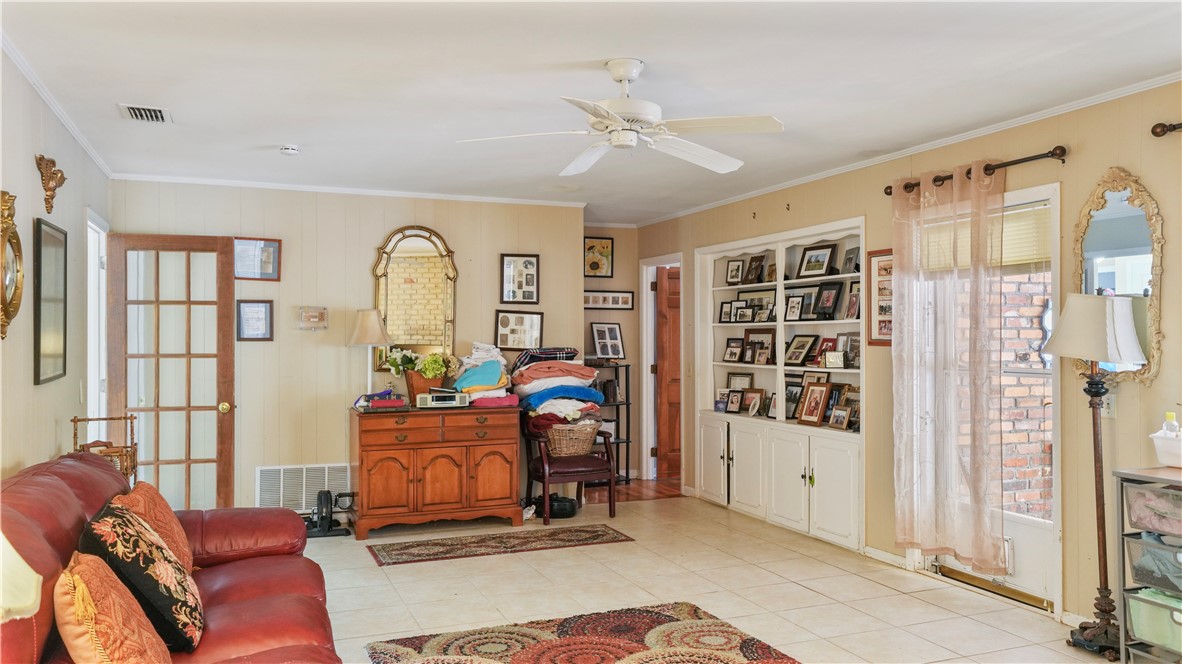 639 South Wayne Street Jesup, GA 31546 - Photo 14 of 24