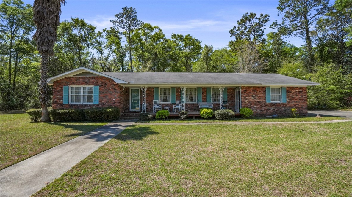 639 South Wayne Street Jesup, GA 31546 - Photo 4 of 24