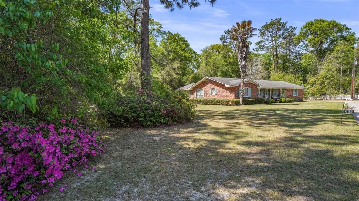 639 South Wayne Street Jesup, GA 31546 - Photo 5 of 24