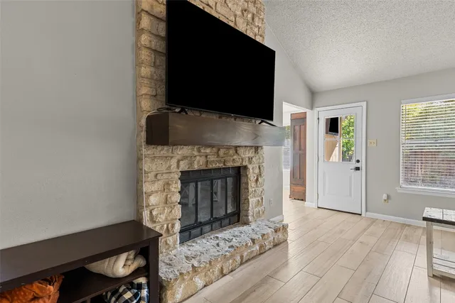 $375,000 | 404 Innwood Drive, Georgetown, TX 78628