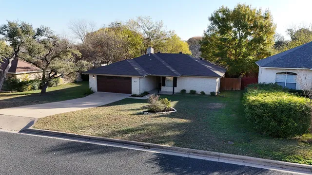 $375,000 | 404 Innwood Drive, Georgetown, TX 78628