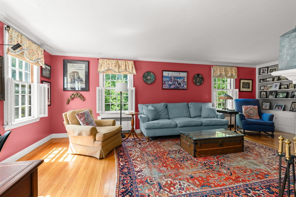 31 Old Farm Road Dedham, MA 02026 - Photo 6 of 39