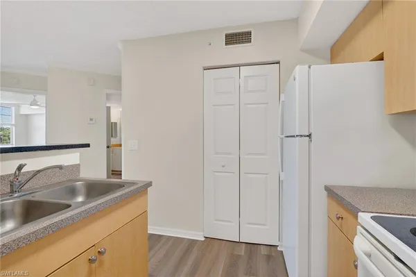 $1,900 | 8754 River Homes Lane, Unit 8206, Bonita Springs, FL 34135