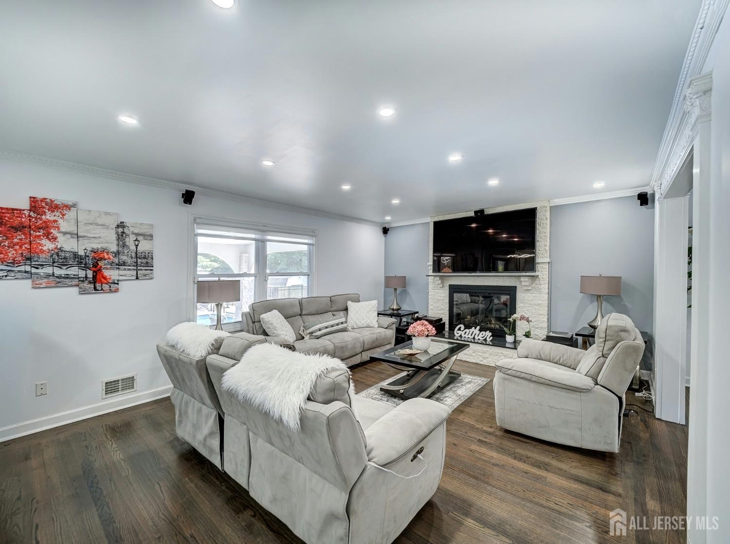 55 School Road Marlboro, NJ 07746 - Photo 31 of 65