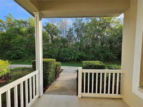 $375,000 | 5006 Bridgeway Lane, Lutz, FL 33558