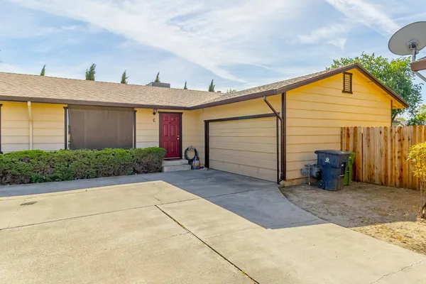 $1,380,000 | 1940 Wall Street, Tracy, CA 95376