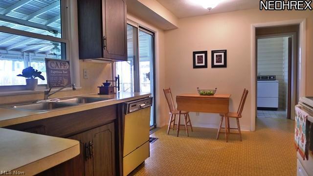 4622 Mackall Road South Euclid, OH 44121 - Photo 12 of 24