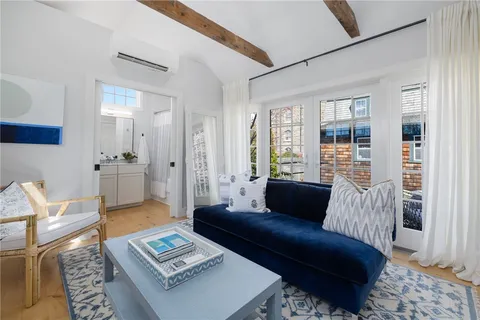 $1,295,000 | 27 William Street, Newport, RI 02840