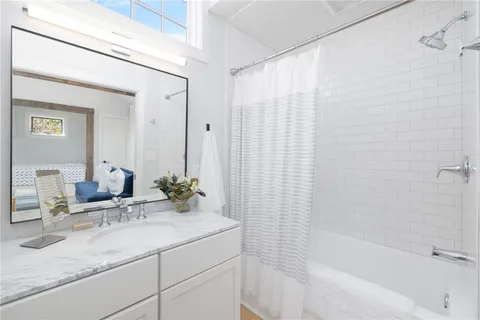 $1,295,000 | 27 William Street, Newport, RI 02840