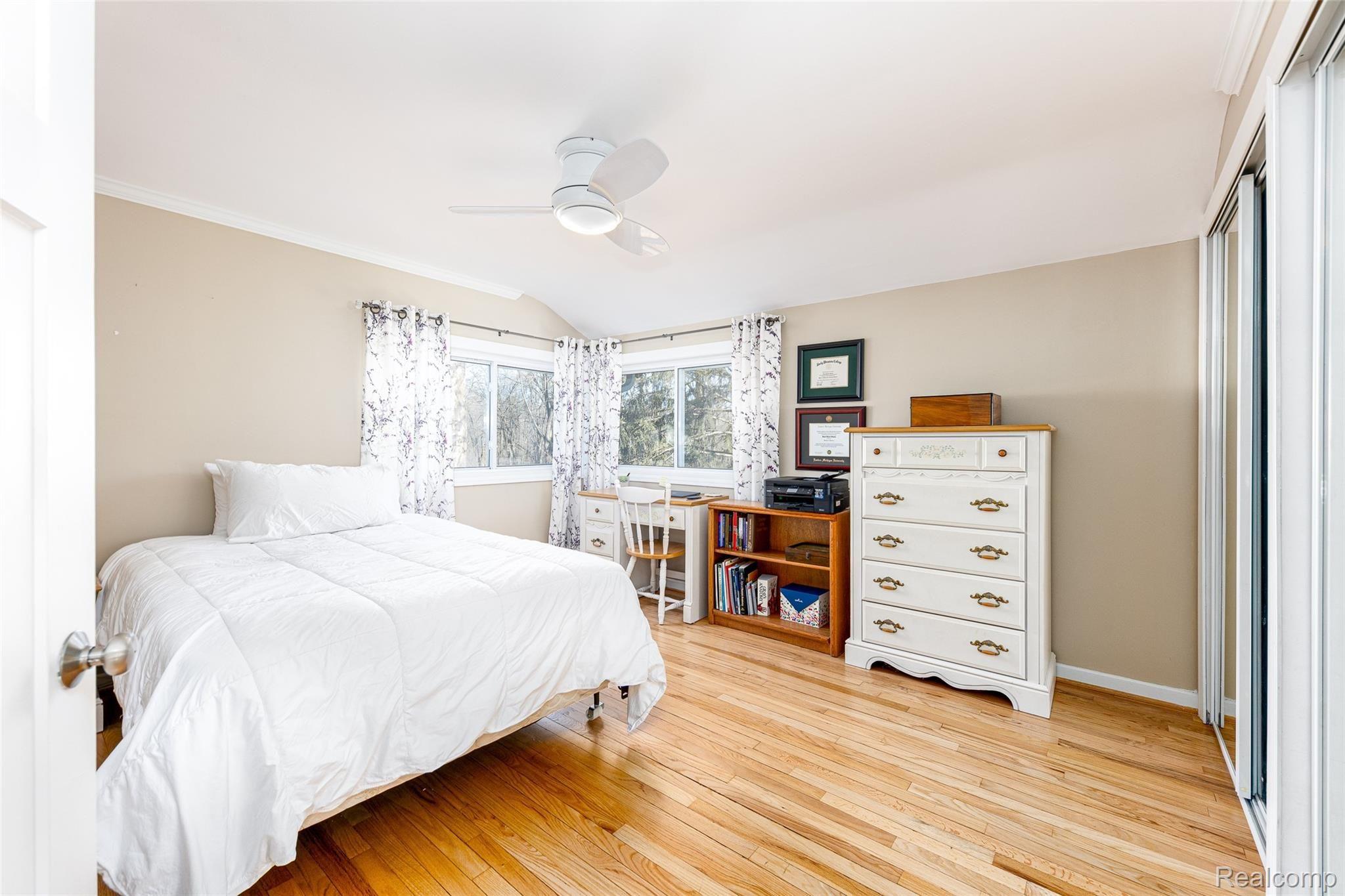 720 Sunset Road Ann Arbor, MI 48103 - Photo 24 of 36 720 Sunset Rd (12 of 39).jpg
