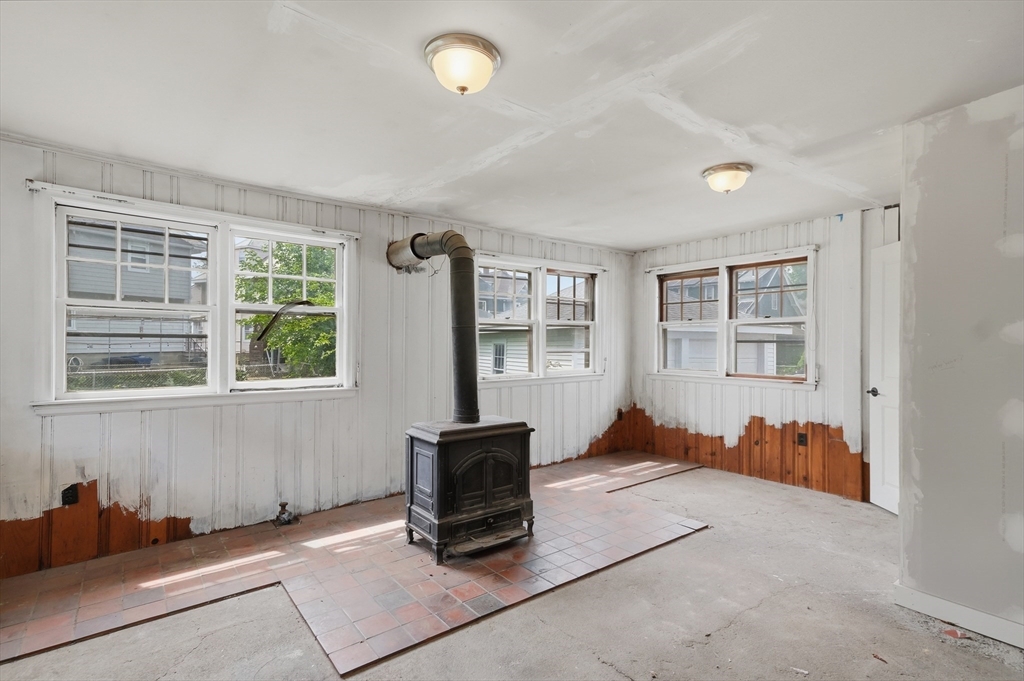 79 Goodenough Street Boston, MA 02135 - Photo 17 of 33